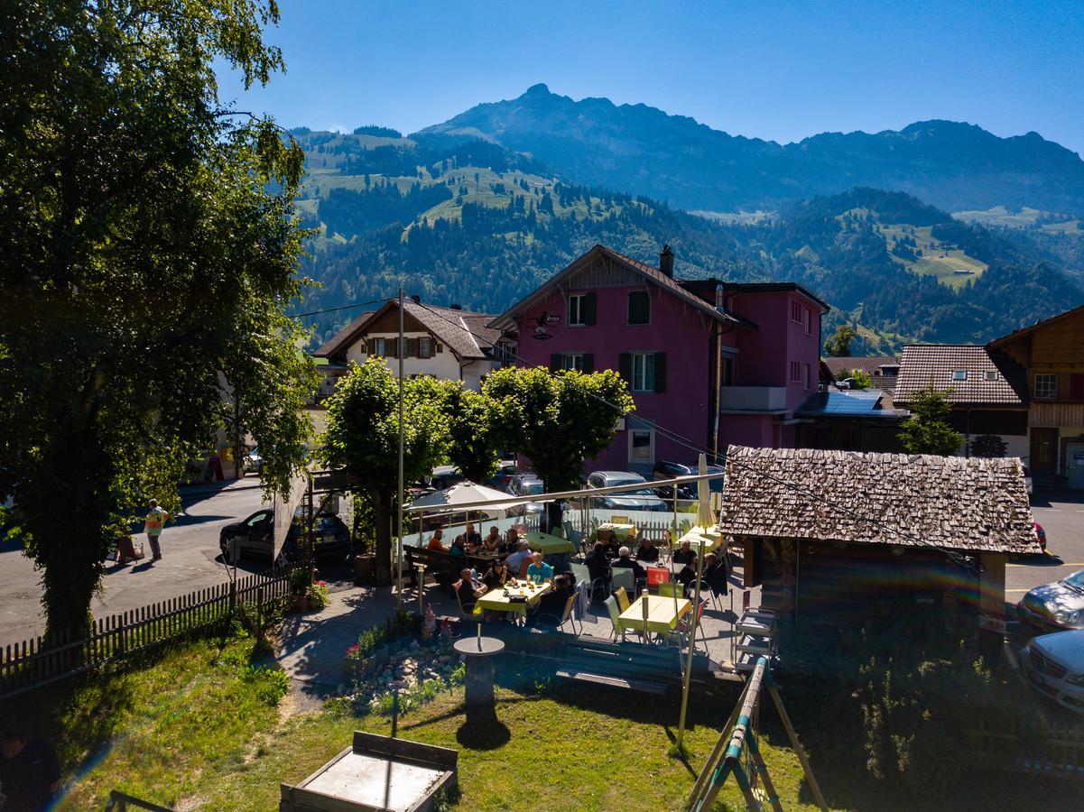 Hotel Restaurant Simplon ฟรูทิงเงน ภายนอก รูปภาพ